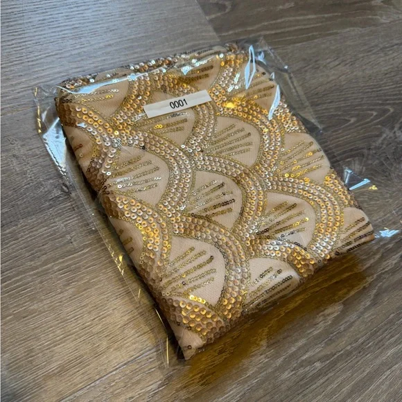 Lulu's Gold Embellished Pencil Skirt-Size M - Picture 11 of 11